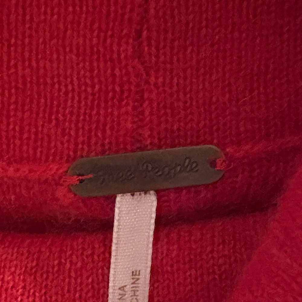 Free People 100% Cashmere Cowl neck Sweater - Picture 4 of 8